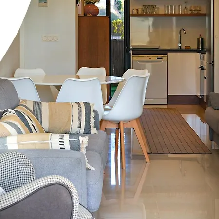 Apartment Seaside *